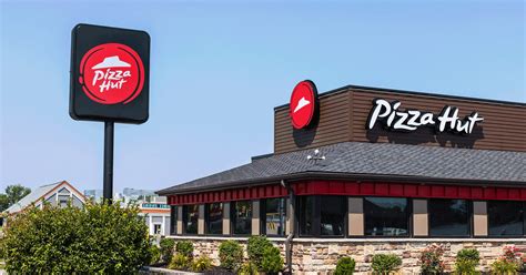 At Pizza Hut, we take pride in serving Fort Wayne delicious pizza at prices that dont break the bank. . The nearest pizza hut
